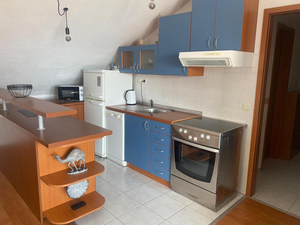 Top Floor Apartment With Sea View Kaštela المظهر الخارجي الصورة