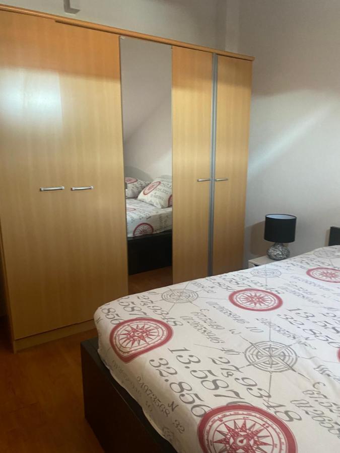 Top Floor Apartment With Sea View Kaštela المظهر الخارجي الصورة