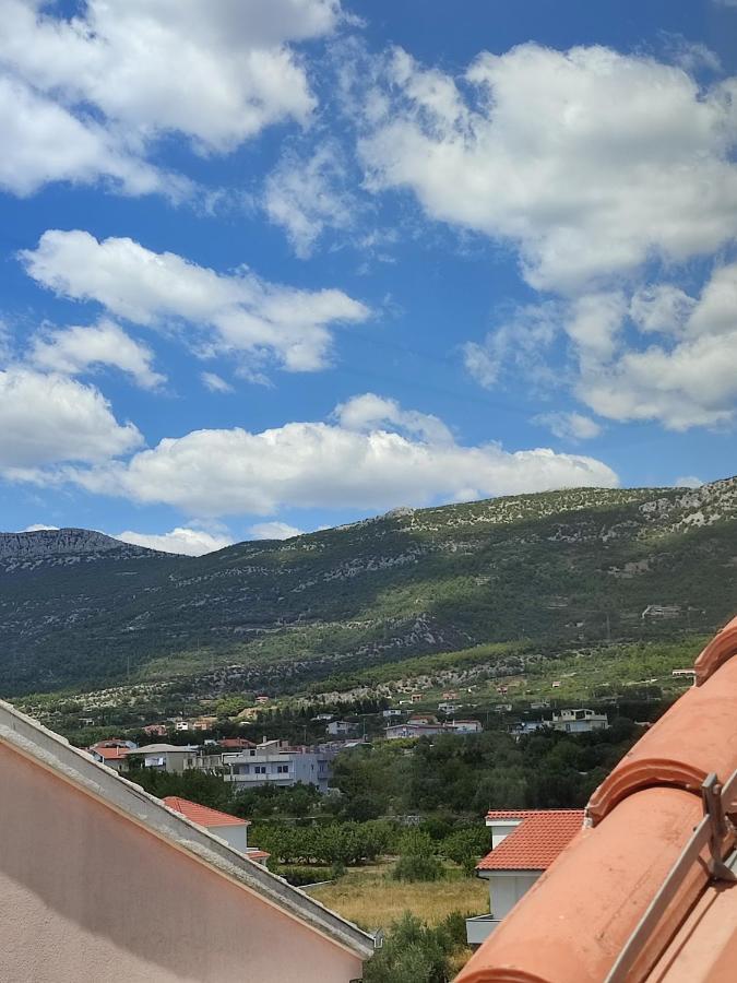 Top Floor Apartment With Sea View Kaštela المظهر الخارجي الصورة